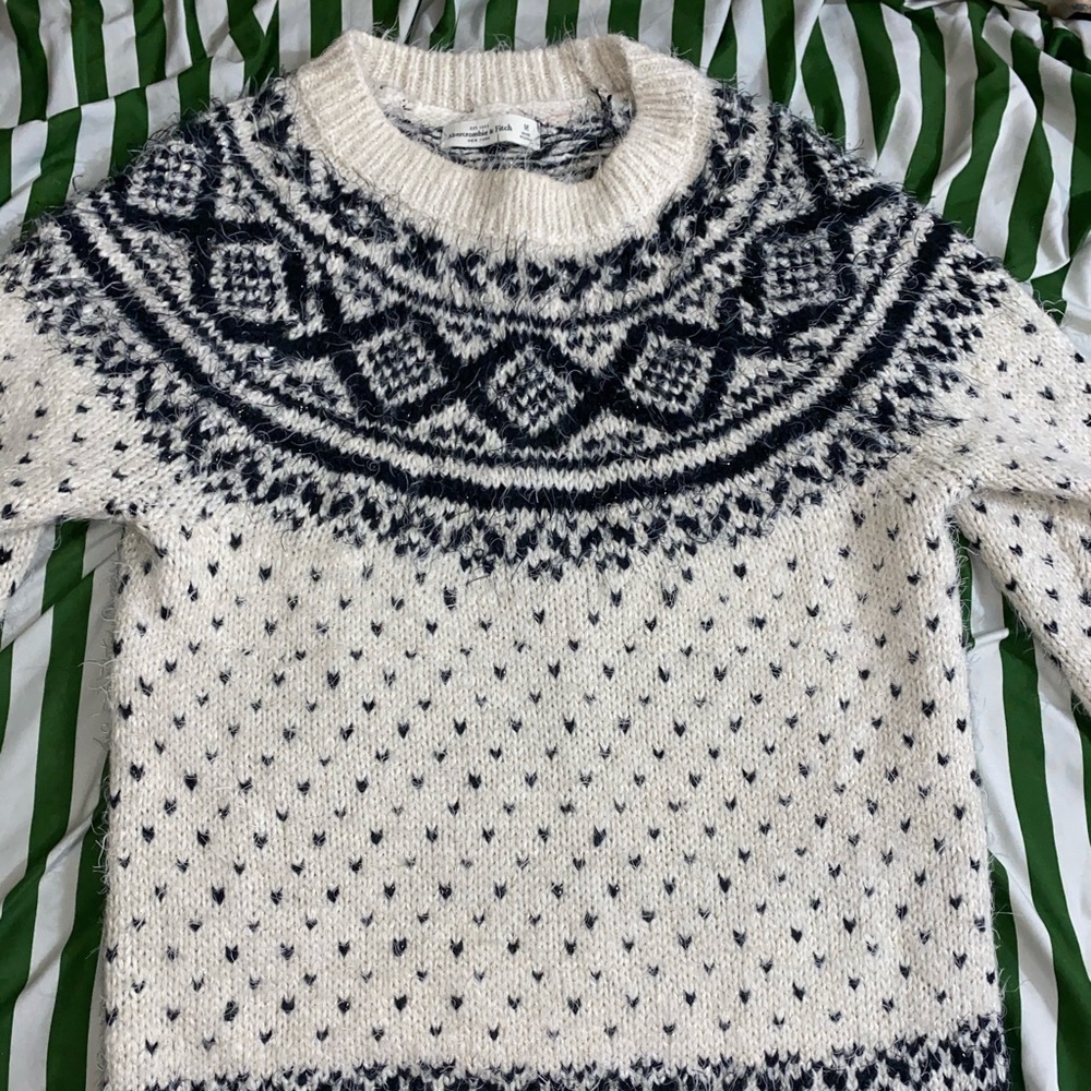 Abercrombie sweater